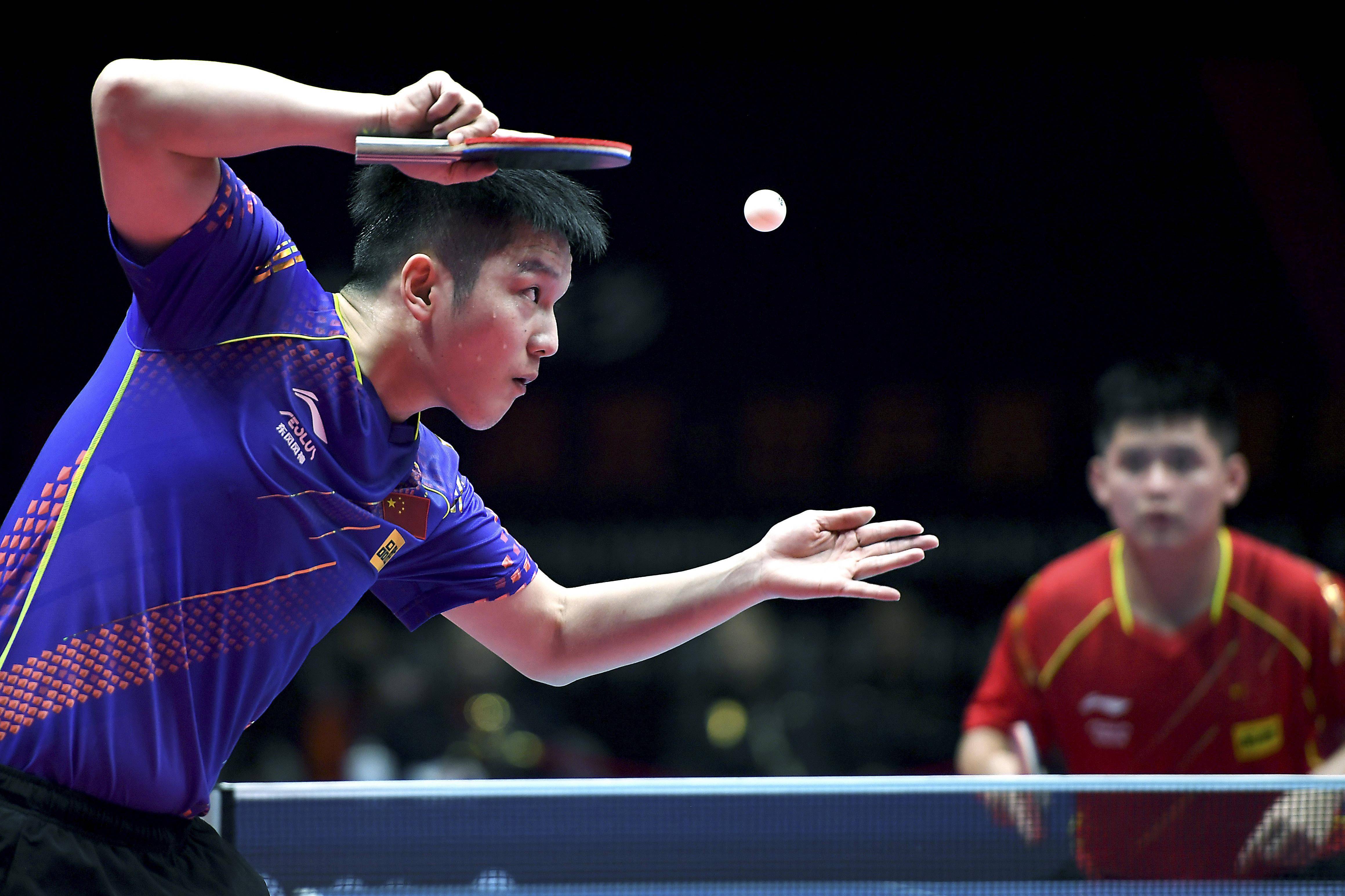 雪运动的发 雪运动的发