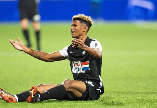 体育直击CBA：7人得分上双 山东西王男篮力克福建