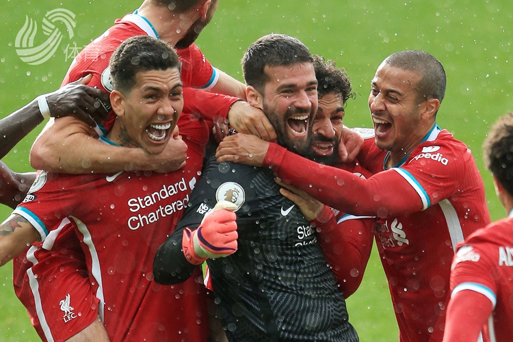 奥尔莫无法注册！巴萨引援闹剧：1.8亿只买半年使用权？