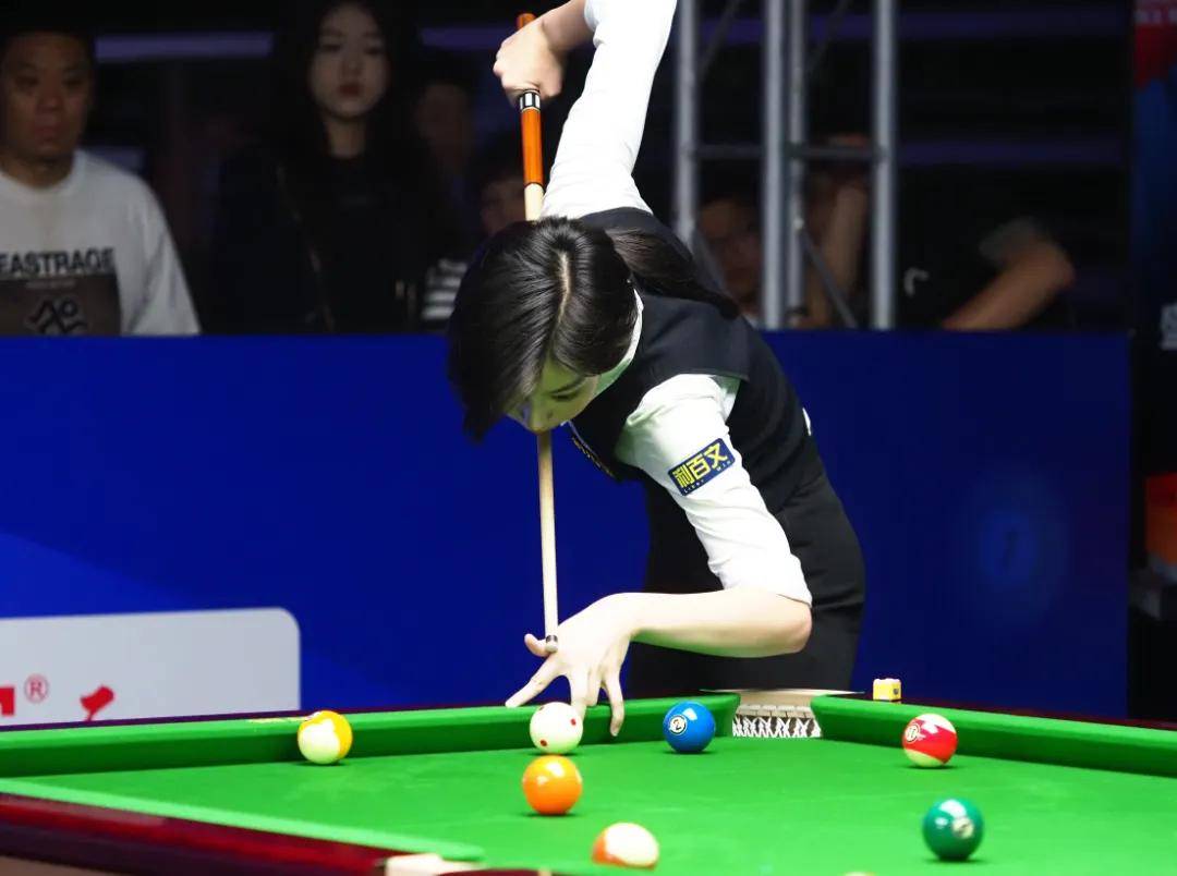 内线策应闻 内线策应闻