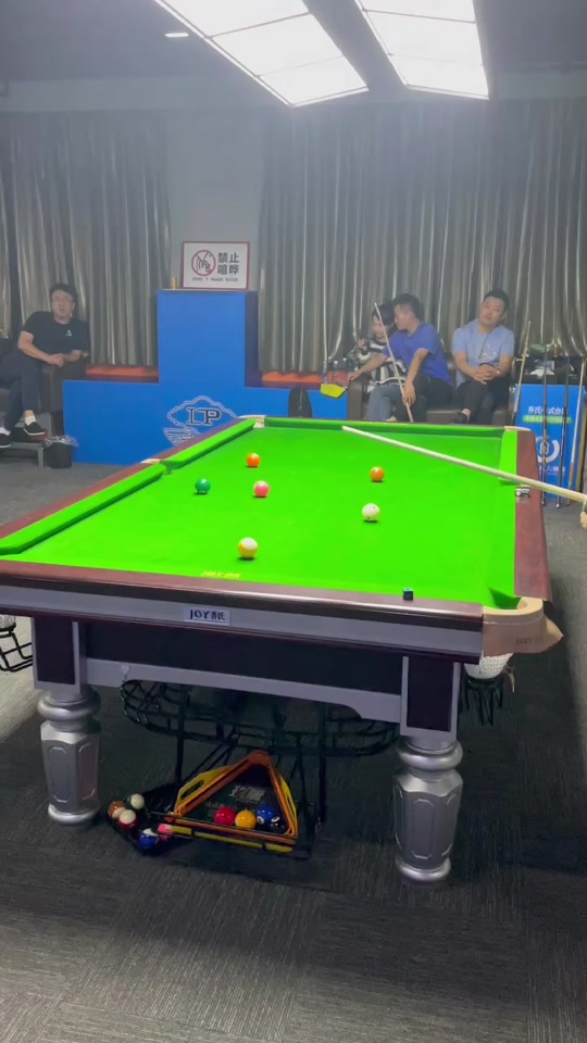 心十足的球 心十足的球